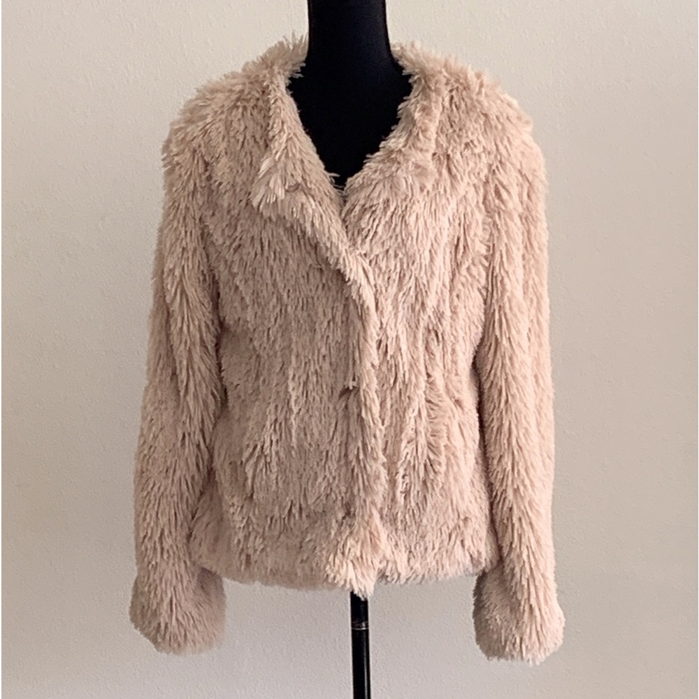 Winter Off white Faux Fur Jackets Size M - Picture 4 of 16